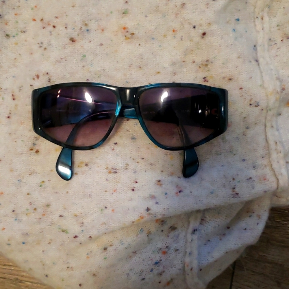 Carlos falchi sunglasses vintage